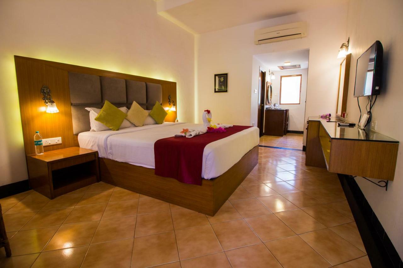 Shikara Beach Resort كافيلوسِم المظهر الخارجي الصورة